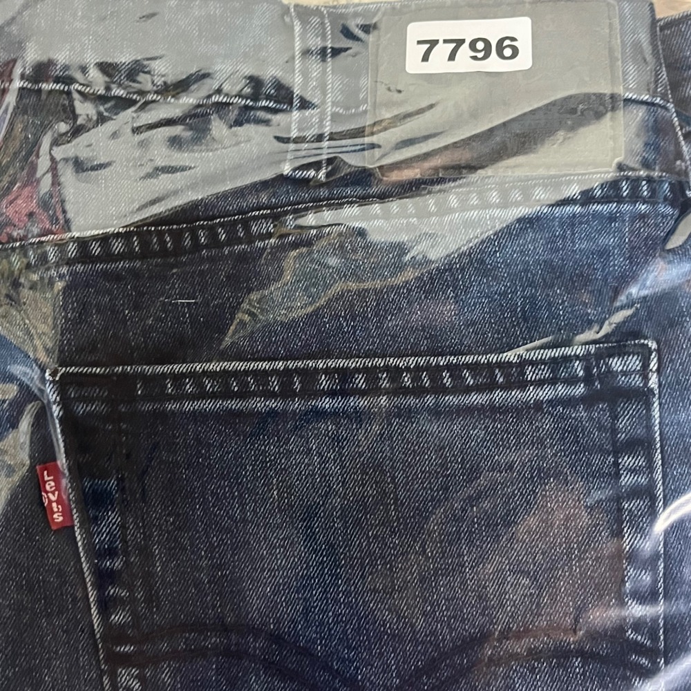 Levi's 550 Relaxed Fit Jeans Men's‎ Size W40 L32 Blue Denim Comfort Waist - Picture 12 of 12